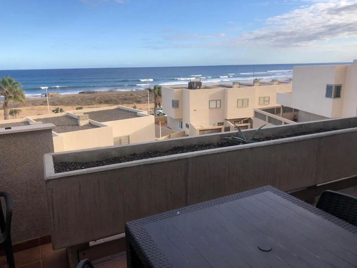 Nice Terrace In Front Of The Sea. La Jaquita El Medano  Apartment