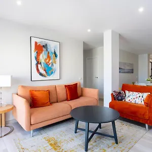  Apartamento New 140m2 Loft-style Flat At Town Heart, 3 Beaches Close Casa Leon